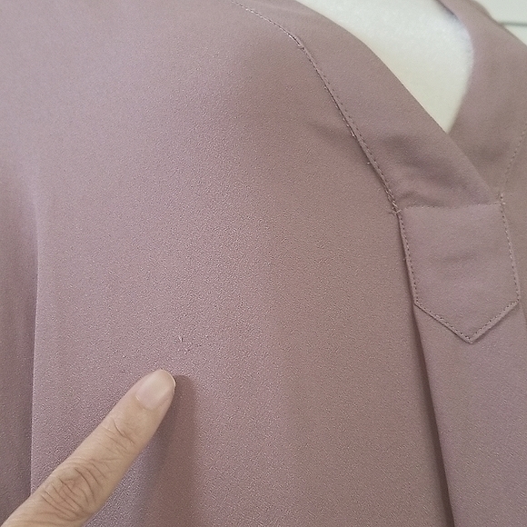 Lush High Low Blouse - Picture 5 of 8